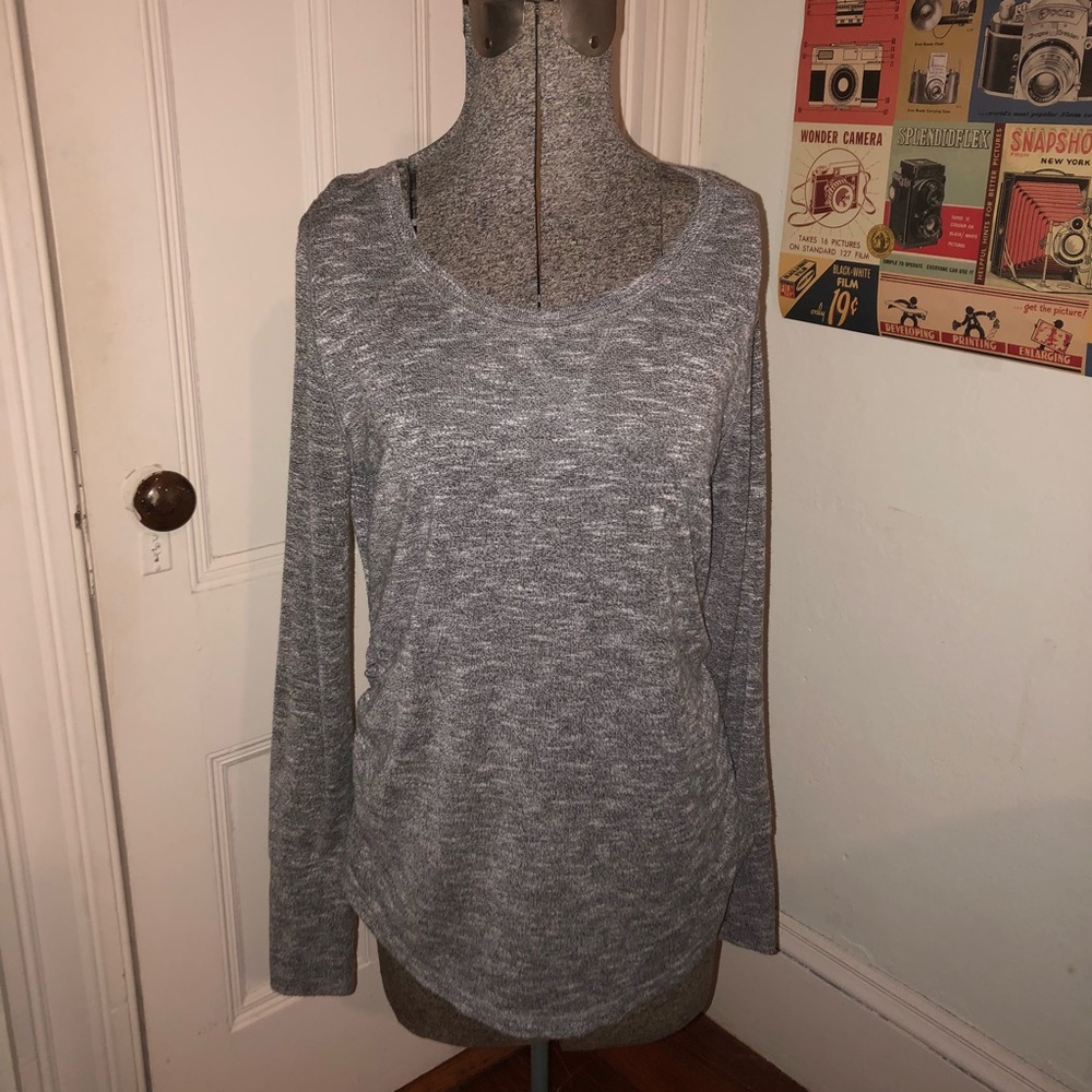 LAST CHANCE!! ❄️MATERNITY SWEATER❄️